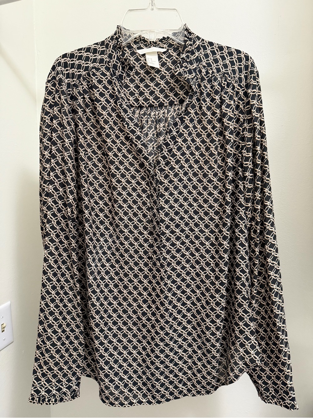 H&M Black and Cream Geometric V-Neck Blouse